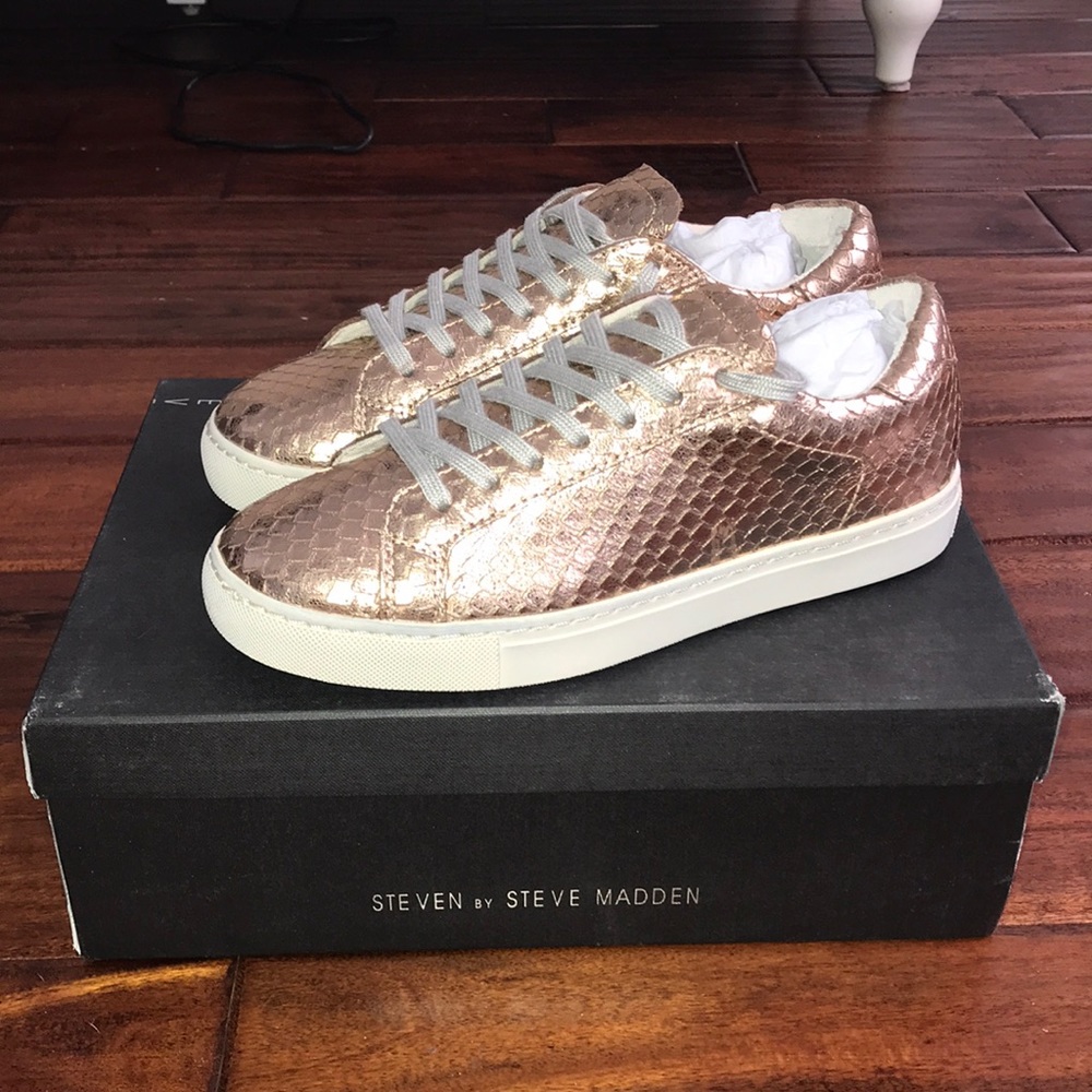 Peyton Rose Gold Steve Madden Sneakers